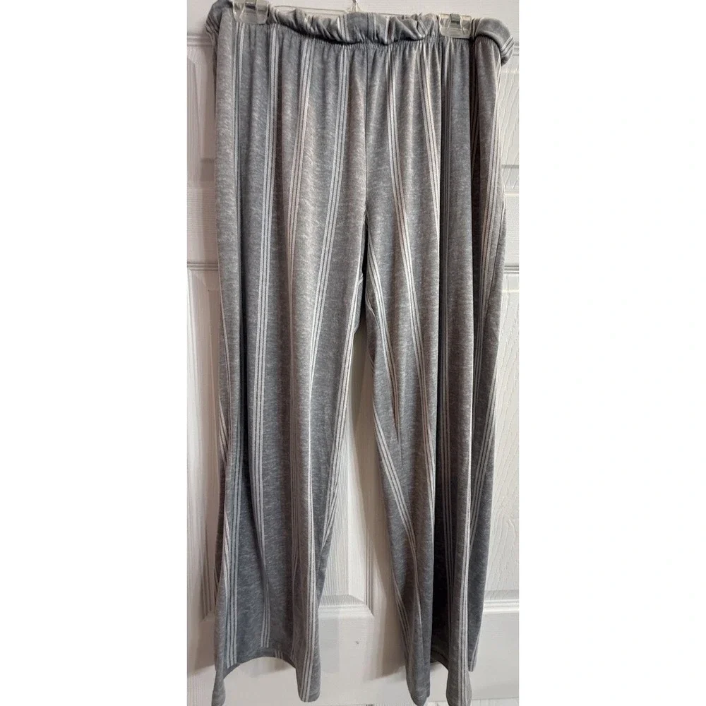 Lucky Brand Women's XL 2 Piece Gray Floral Lounge Pajama Long Sleeve Top  Pants